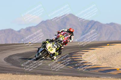 media/Nov-16-2024-CVMA (Sat) [[0e4bb1f32f]]/Race 11-Amateur Supersport Open/